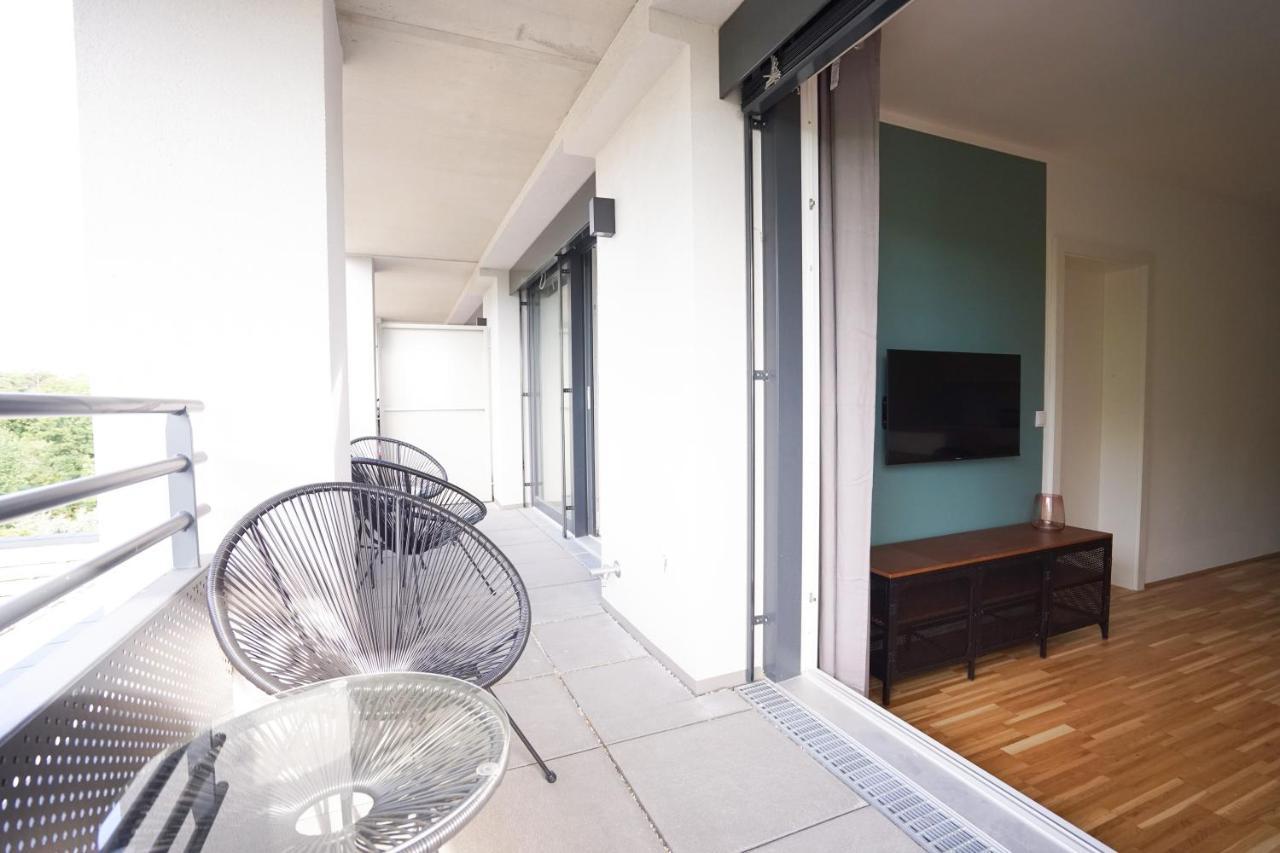 Green Garden Apartment W/.Balcony Near Thermal Spa Vienna Exterior photo